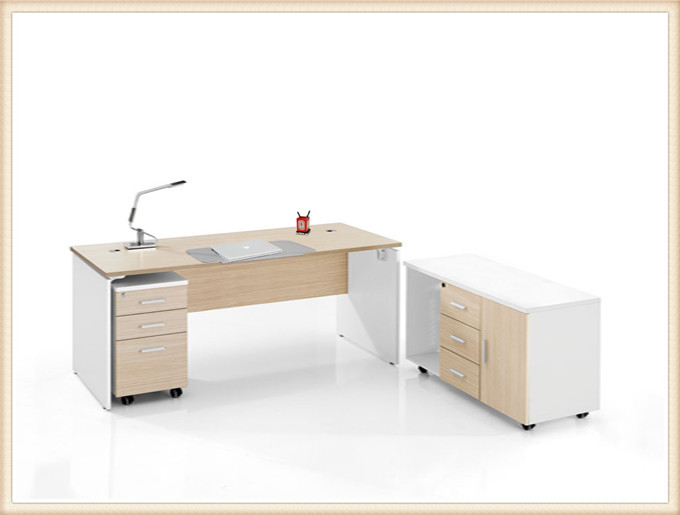 簡(jiǎn)約型辦公家具廠家直銷(xiāo)班臺(tái)